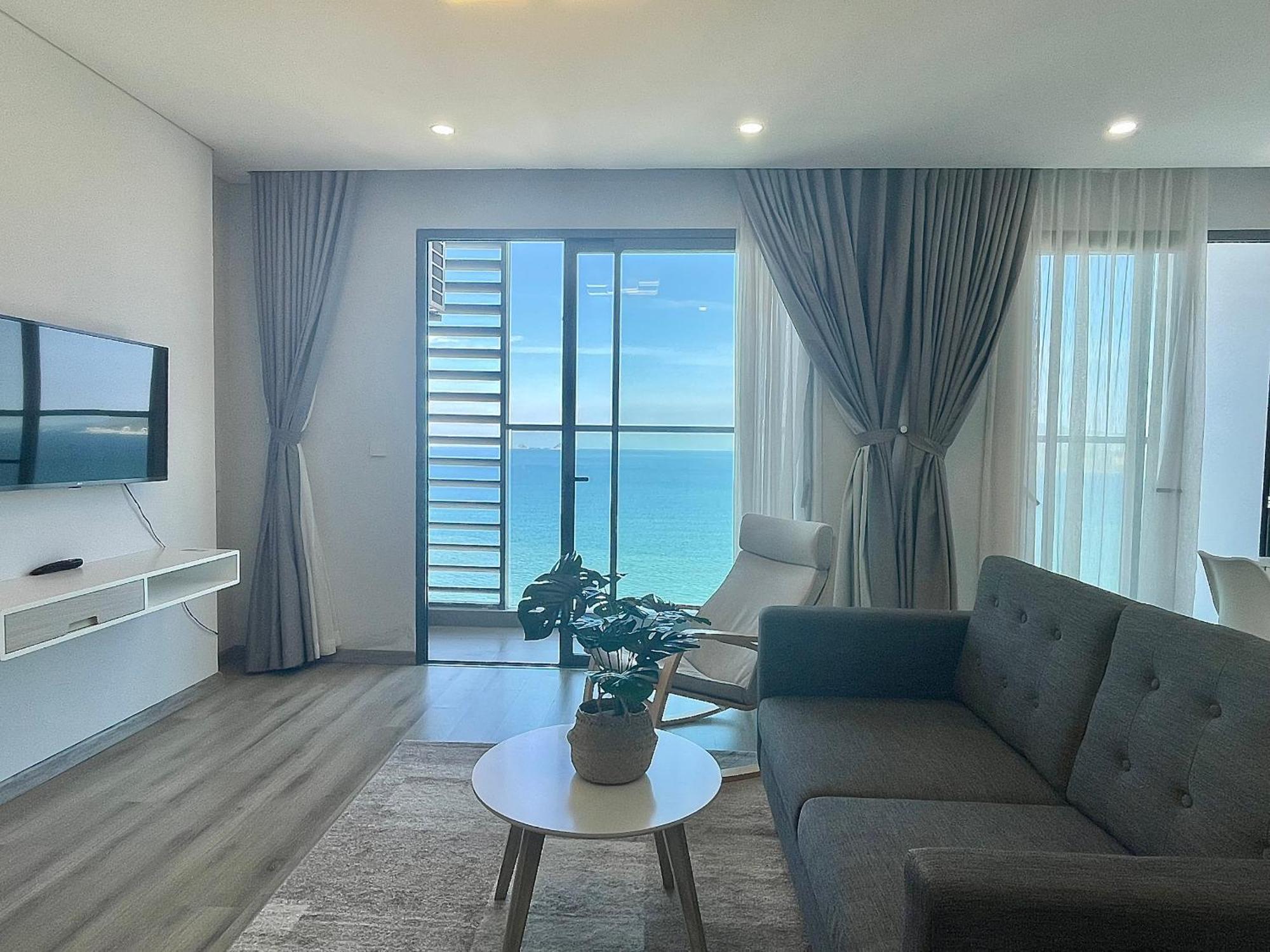 Marina Suites Apartment Nha Trang Exteriör bild