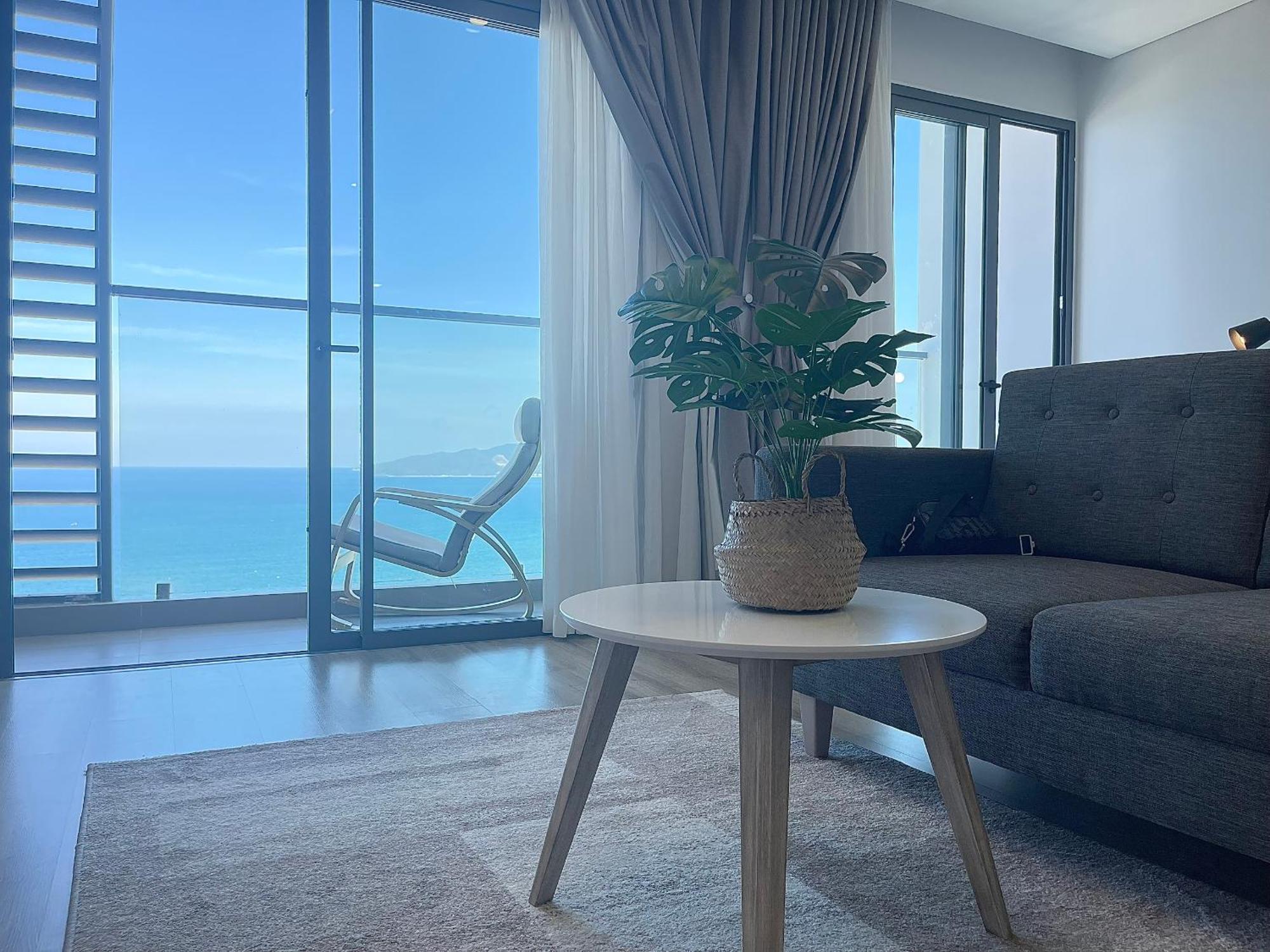 Marina Suites Apartment Nha Trang Exteriör bild