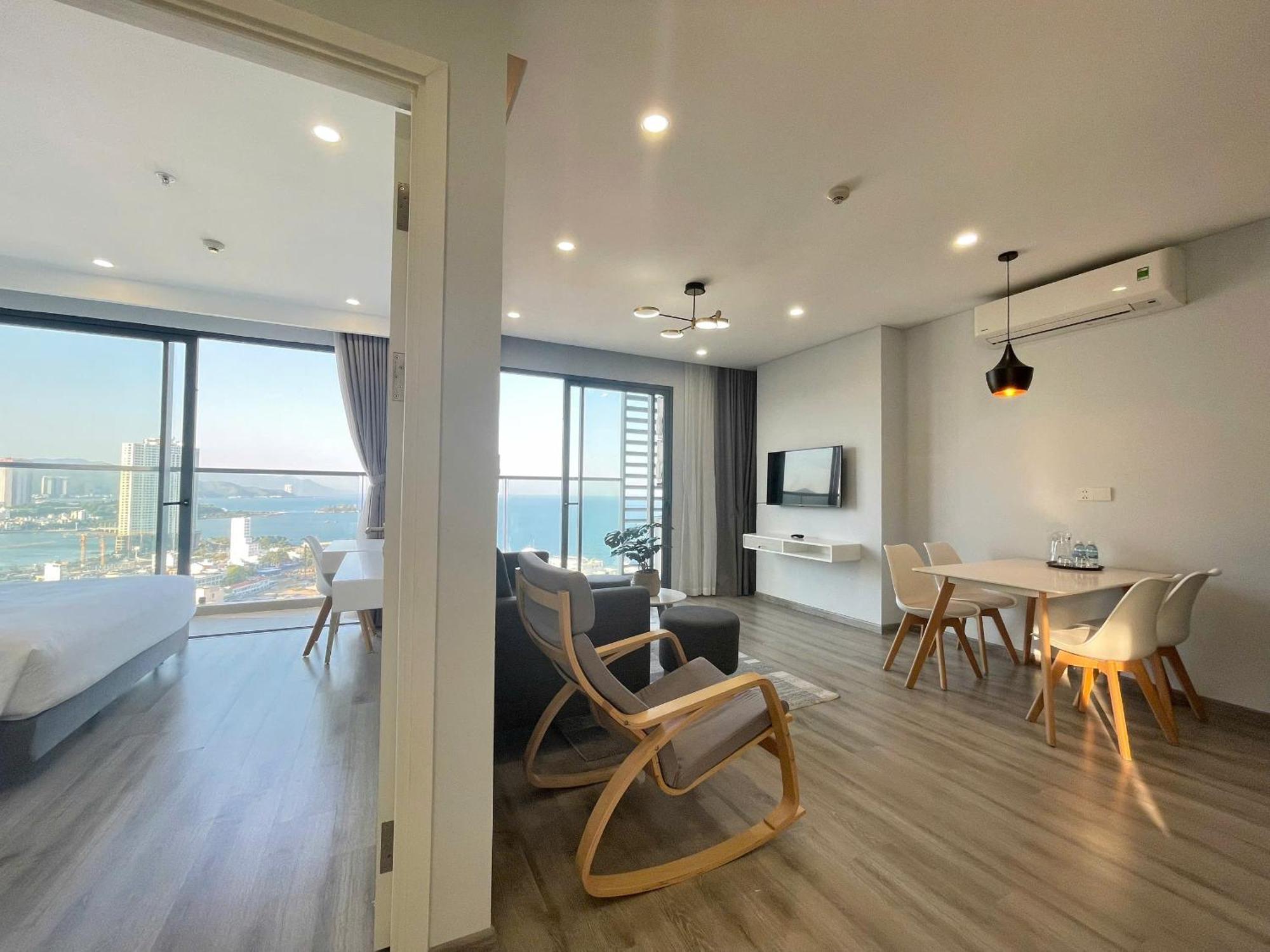 Marina Suites Apartment Nha Trang Exteriör bild